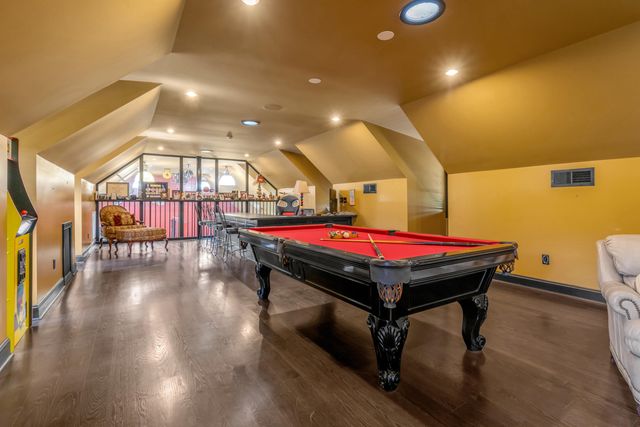 601 Delong Road, Lexington, KY 40515