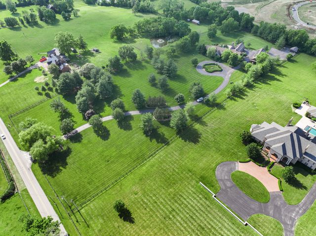 601 Delong Road, Lexington, KY 40515