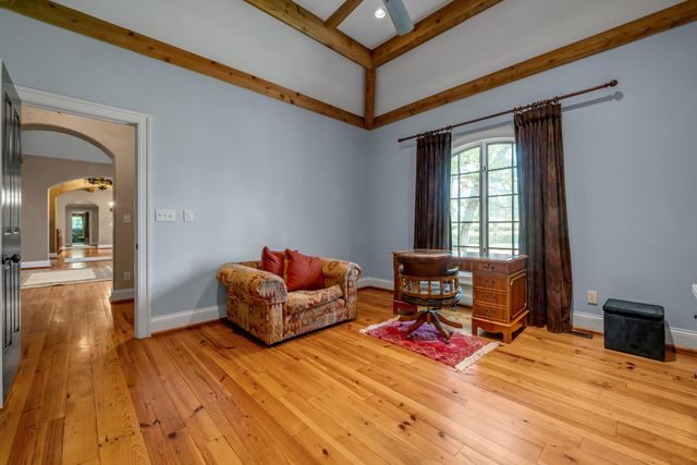 601 Delong Road, Lexington, KY 40515
