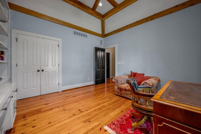 601 Delong Road, Lexington, KY 40515