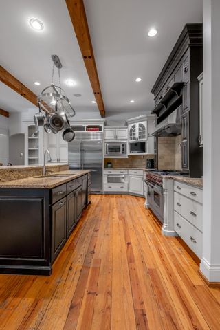 601 Delong Road, Lexington, KY 40515