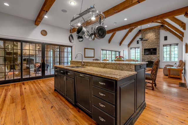 601 Delong Road, Lexington, KY 40515