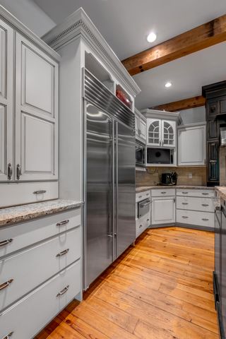 601 Delong Road, Lexington, KY 40515