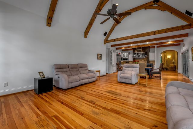 601 Delong Road, Lexington, KY 40515