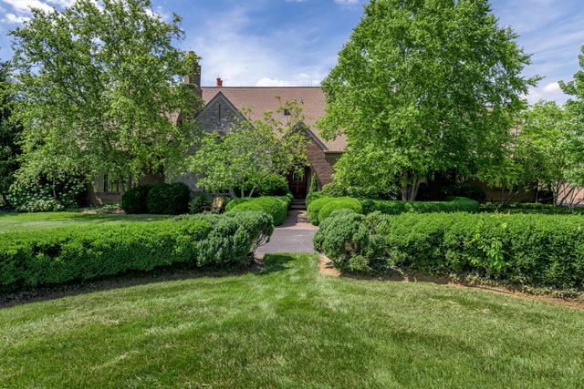 601 Delong Road, Lexington, KY 40515