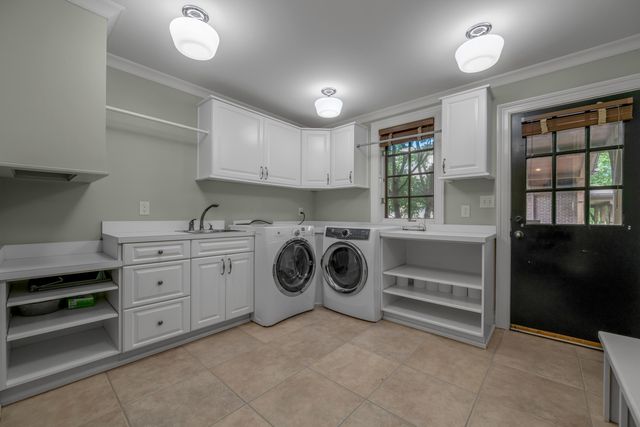 601 Delong Road, Lexington, KY 40515