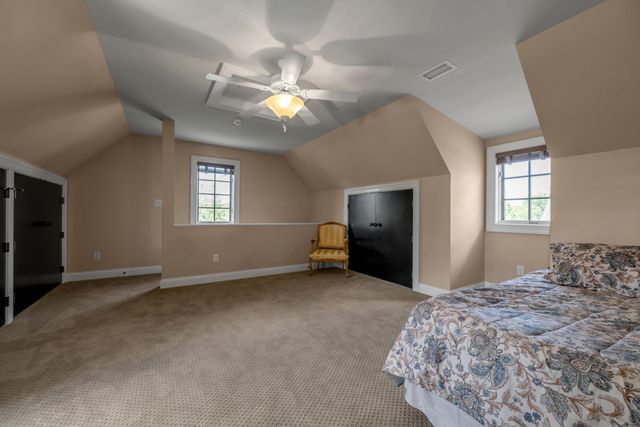 601 Delong Road, Lexington, KY 40515