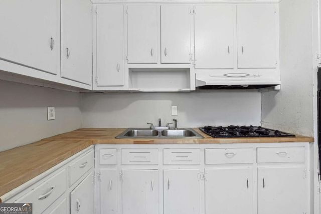8554 Taylor Road, Riverdale, GA 30274