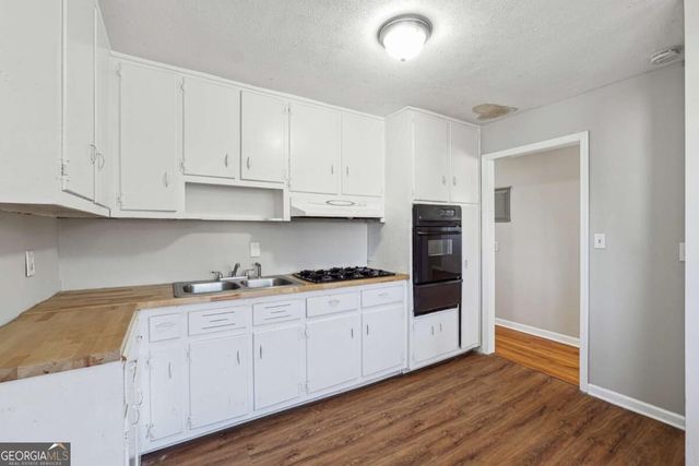 8554 Taylor Road, Riverdale, GA 30274