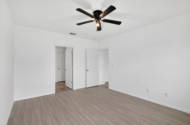 393 SW Tarra Avenue, Port St. Lucie, Port St Lucie, FL 34953