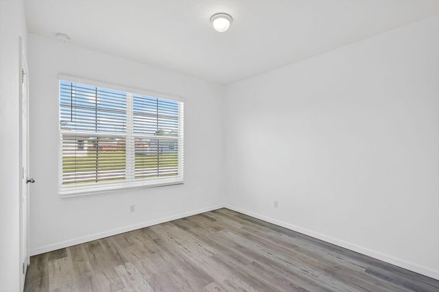 393 SW Tarra Avenue, Port St. Lucie, Port St Lucie, FL 34953