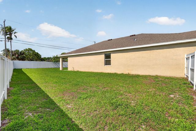 393 SW Tarra Avenue, Port St. Lucie, Port St Lucie, FL 34953