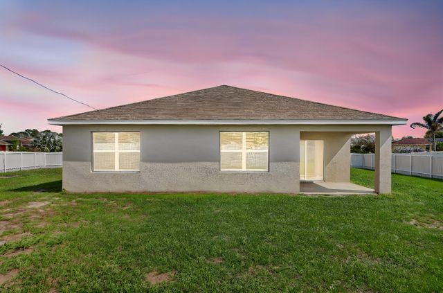 393 SW Tarra Avenue, Port St. Lucie, Port St Lucie, FL 34953