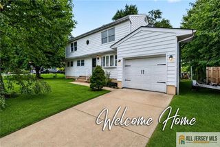20 Thompson Avenue, Fords, NJ 08863