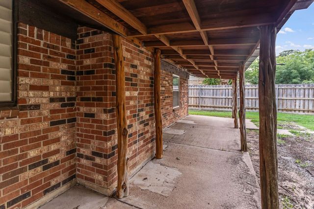 1507 Cimarron Trail, Grapevine, TX 76051