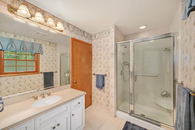 1128 Downing DRIVE, Waukesha, WI 53186