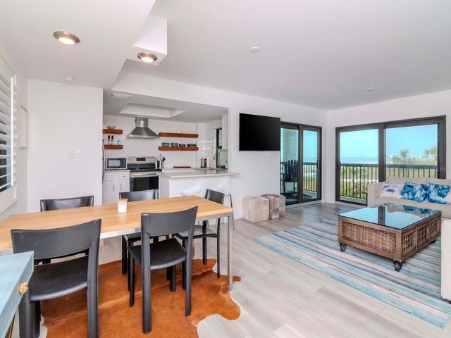 3200 GULF BOULEVARD 103, St Pete Beach, FL 33706