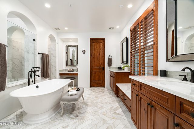 19901 N 97th Street, Scottsdale, AZ 85255