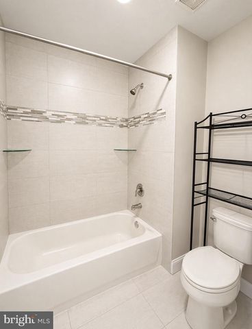 903A SPRING MILL AVE, Conshohocken, PA 19428