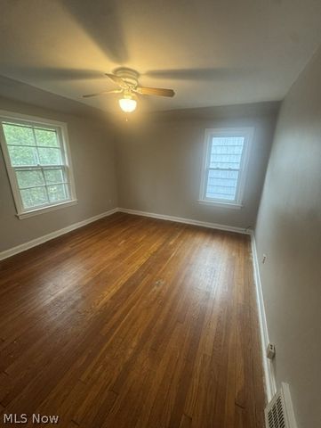 3830 Berkeley Road, Cleveland Heights, OH 44118