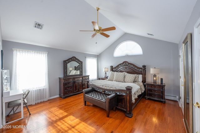 2890 Lenox Street, Toms River, NJ 08755