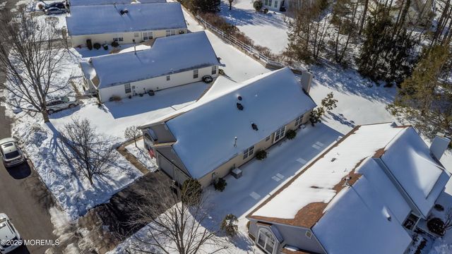 2890 Lenox Street, Toms River, NJ 08755