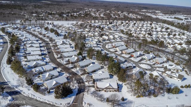 2890 Lenox Street, Toms River, NJ 08755