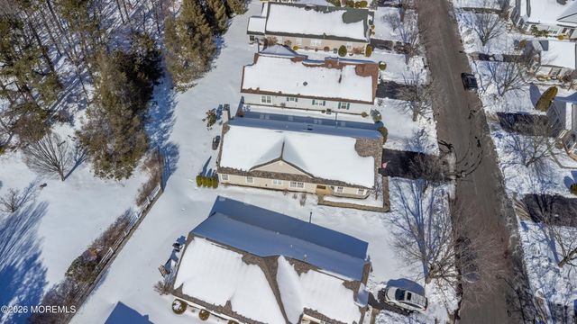 2890 Lenox Street, Toms River, NJ 08755