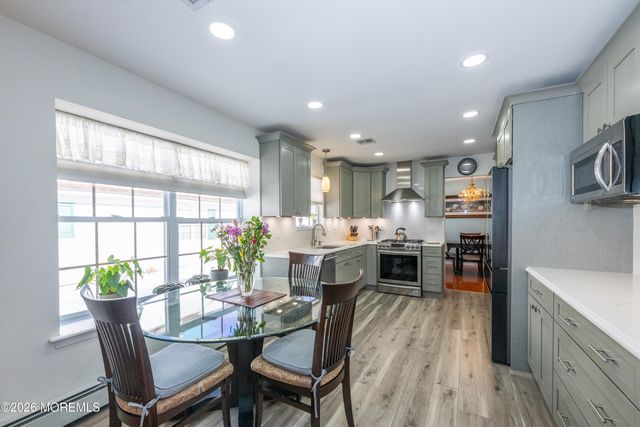 2890 Lenox Street, Toms River, NJ 08755