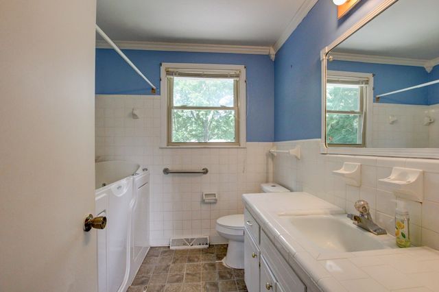 649 Chesterfield Cir, Clarksville, TN 37043
