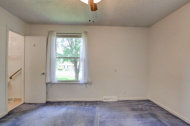 649 Chesterfield Cir, Clarksville, TN 37043