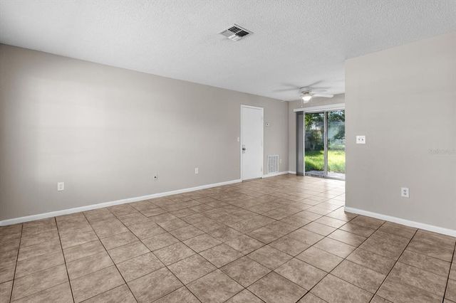 8941 SE 88TH LANE, Ocala, FL 34472