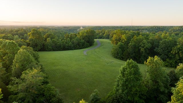 7556 Caney Fork Rd, Fairview, TN 37062