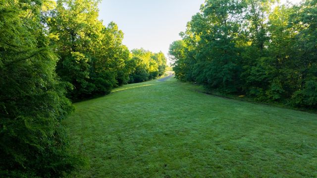 7556 Caney Fork Rd, Fairview, TN 37062