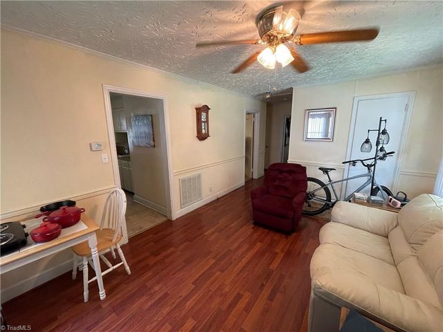 105 Spruce Street, Lexington, NC 27292