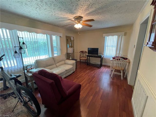 105 Spruce Street, Lexington, NC 27292