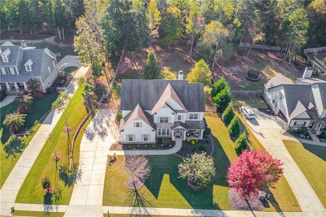 1211 Sterling Lake Drive, Jefferson, GA 30549