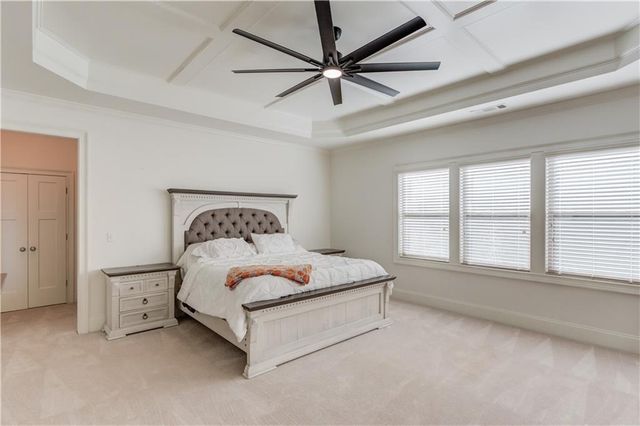 1211 Sterling Lake Drive, Jefferson, GA 30549