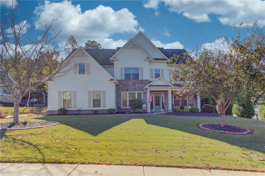 1211 Sterling Lake Drive, Jefferson, GA 30549