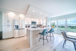 2500 NE 48th Lane 607, Fort Lauderdale, FL 33308