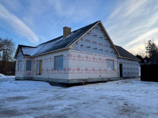 131 Merrimack Street, Hooksett, NH 03106