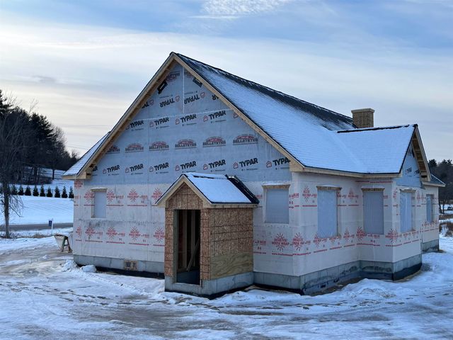 131 Merrimack Street, Hooksett, NH 03106