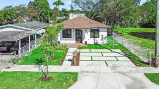 1735 NW 84th St, Miami, FL 33147