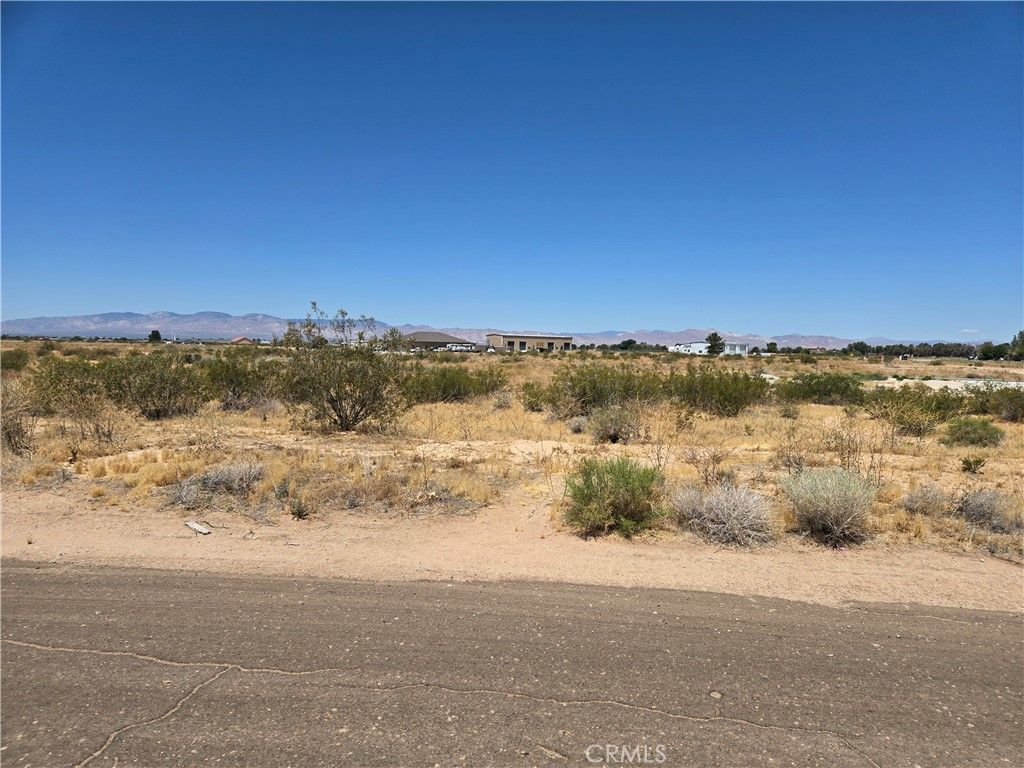 Image 2 of property listing at 0 Adams Avenue, California City, CA 93505