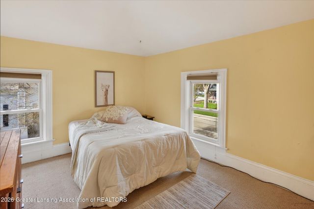 206 E Scott Street, Grand Ledge, MI 48837