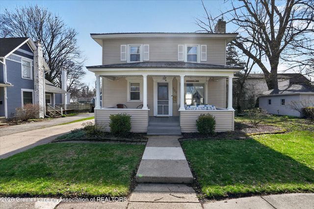 206 E Scott Street, Grand Ledge, MI 48837