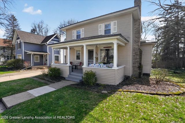206 E Scott Street, Grand Ledge, MI 48837