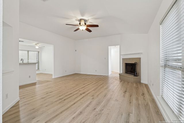 6422 Ithaca Falls, San Antonio, TX 78239