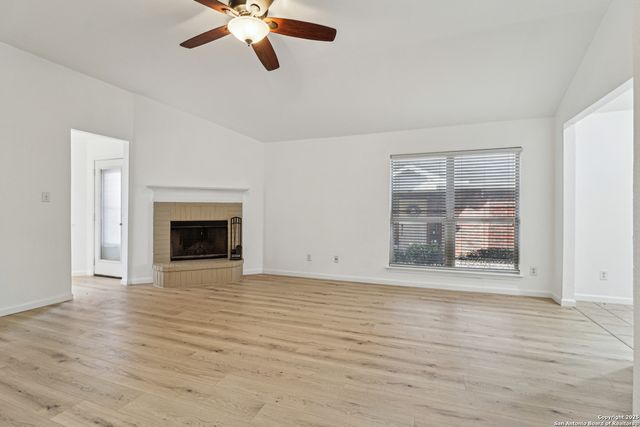 6422 Ithaca Falls, San Antonio, TX 78239