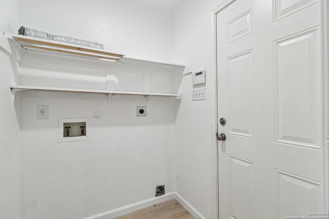 6422 Ithaca Falls, San Antonio, TX 78239